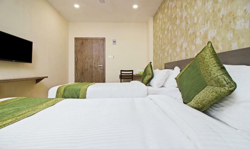 Ocean Suites Hotel Mumbai Exterior foto