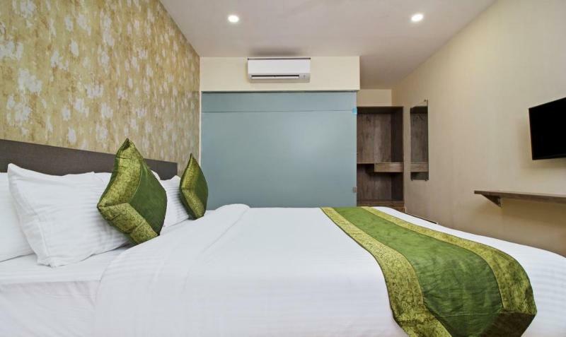 Ocean Suites Hotel Mumbai Exterior foto