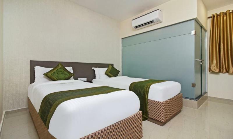 Ocean Suites Hotel Mumbai Exterior foto
