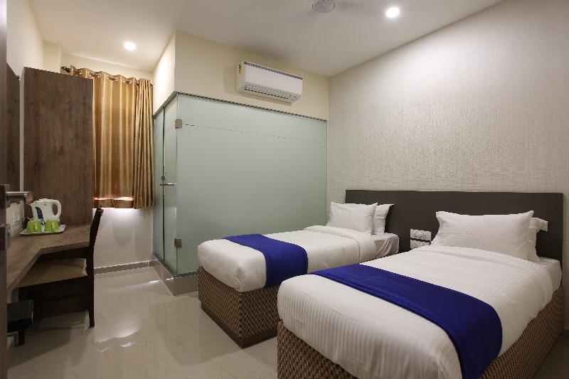 Ocean Suites Hotel Mumbai Exterior foto